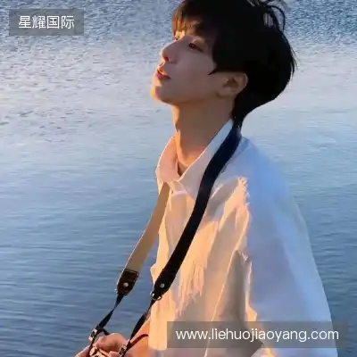 倪影